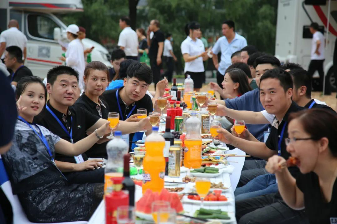 2020•洛阳龙潭大峡谷景区首届房车音乐狂欢节火热开幕丨共享夏日狂欢盛宴！