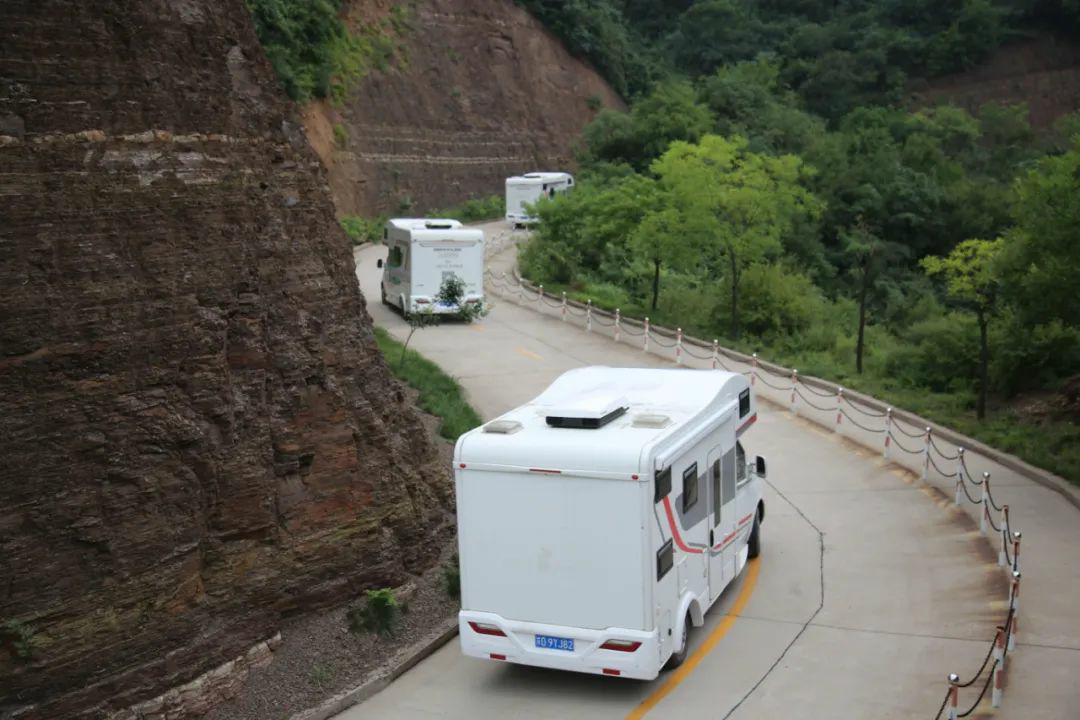 2020•洛阳龙潭大峡谷景区首届房车音乐狂欢节火热开幕丨共享夏日狂欢盛宴！