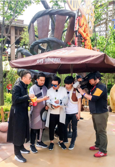 《极限挑战》变身烧脑综艺 方特专场大获好评