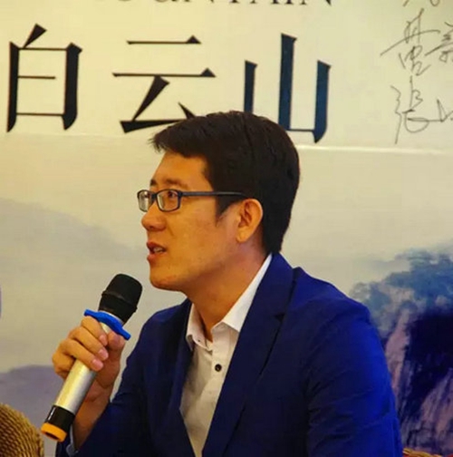 在中原极顶人间仙境 长白山与白云山的对话