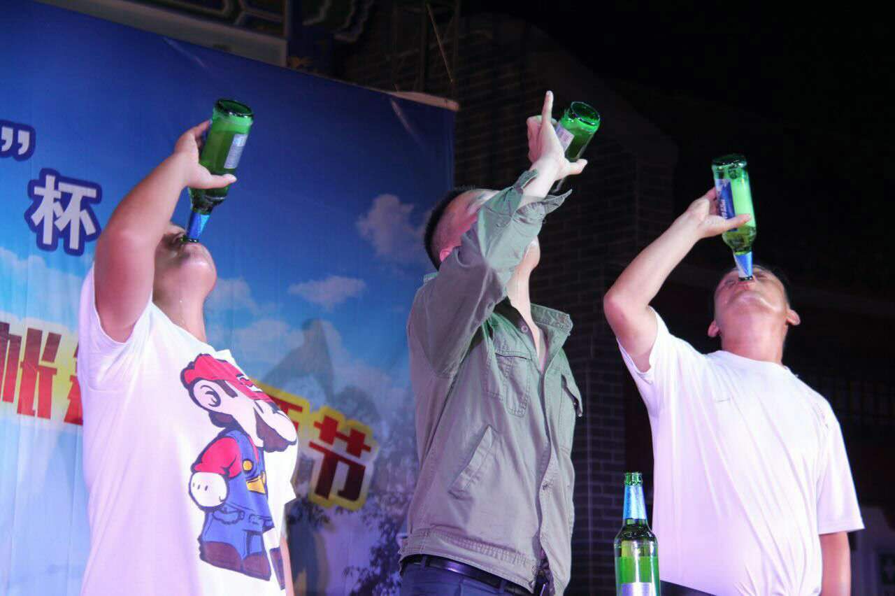 洛阳荆紫仙山 第二届“雪花•勇闯天涯杯”帐篷啤酒节盛大开幕