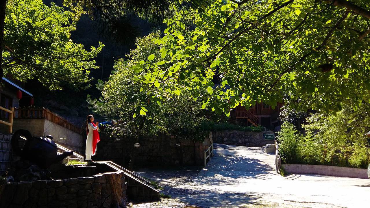 美景如画，百“花”争艳，老界岭评选最美瑜伽人