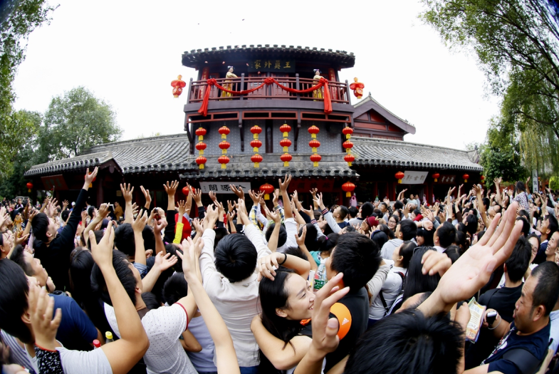郑徐高铁开通在即，清明上河园景区门票大优惠