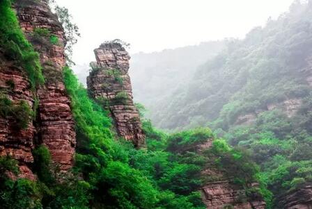 秋高气爽去龙潭大峡谷，这个地方景美人还不受罪！