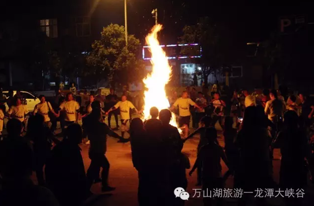 2016“低碳环保公益行”龙潭大峡谷-荆紫仙山自行车骑行赛圆满成功