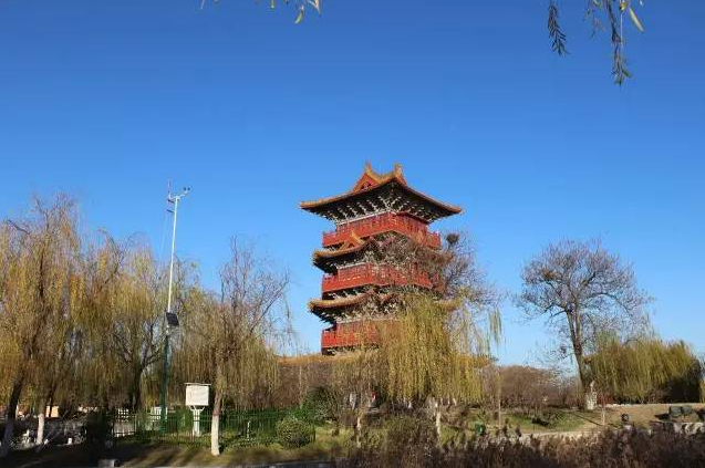 清明上河园的天空，已成中国“Meng Lan”！