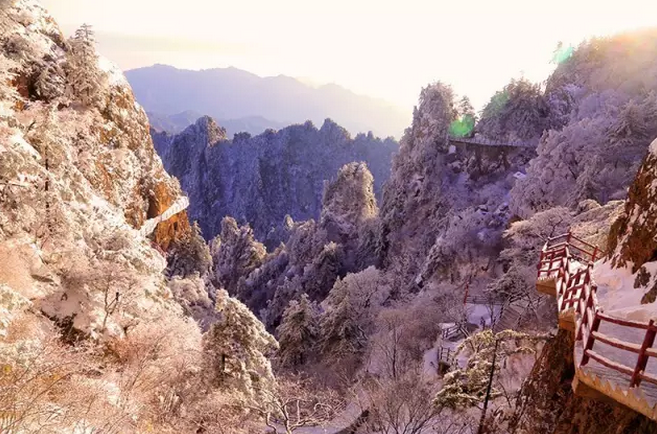 到老君山 来一段冰雪奇缘