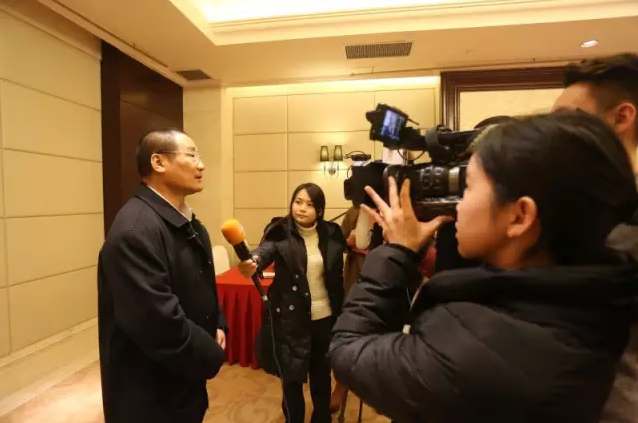 中新房与万家园牵手合作 共铸养老事业新篇章