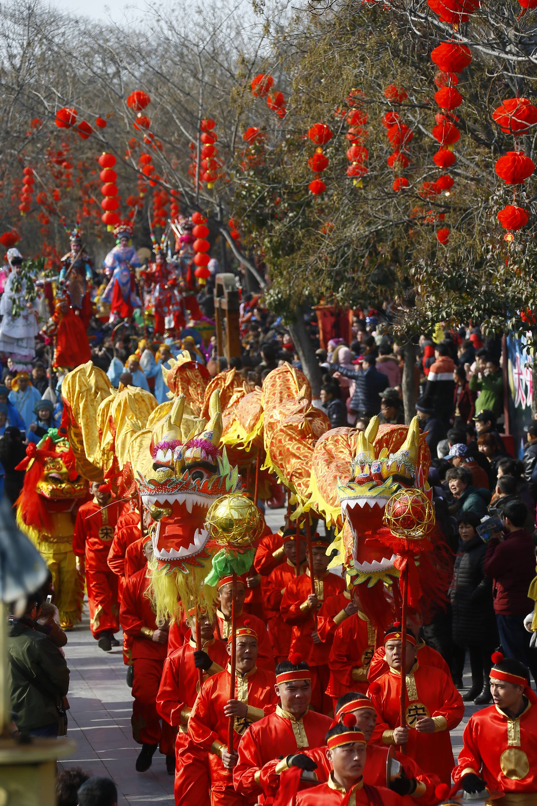 不出十五都是年,清明上河园民俗文化节依旧火爆! 不出十五都是年,清明上河园民俗文化节依旧火爆!