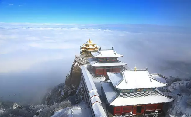 皮皮虾我们走 老君山的雪景美极了
