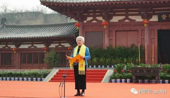 缅怀诗圣 杜甫故里免门票邀您游
