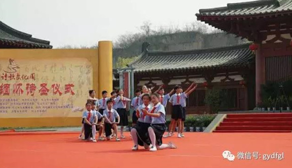 缅怀诗圣 杜甫故里免门票邀您游