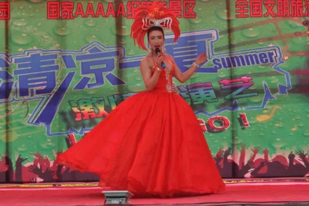 想要18℃，相约北国第一洞！