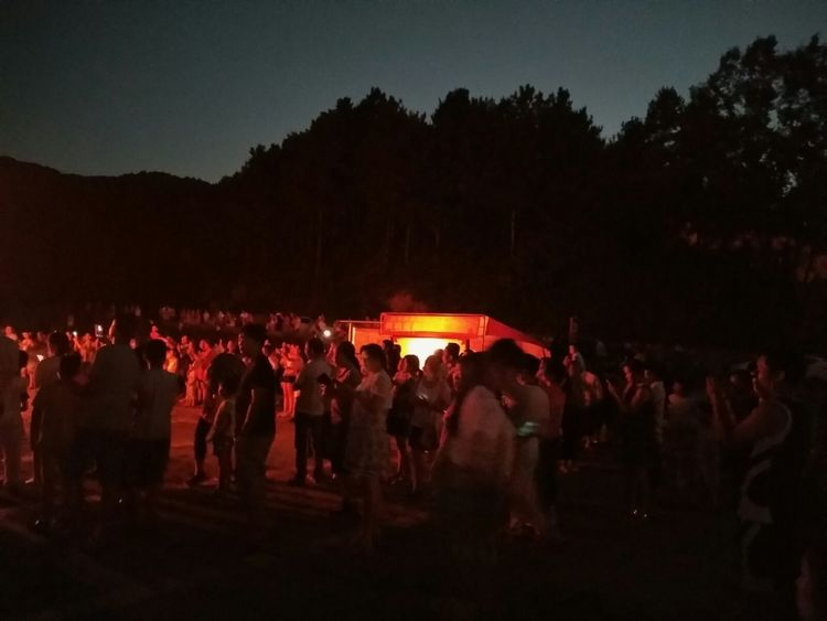 唱响正气歌·传播正能量,淮源景区聚办篝火晚会为党献礼!