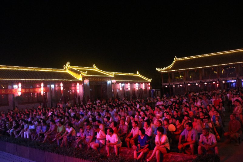 “夜游巩义”活动启动暨杜甫故里文化艺术灯光节开幕式隆重举行！