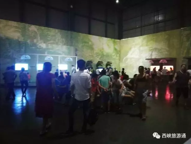 【预警】恐龙遗迹园达到最大接待量！