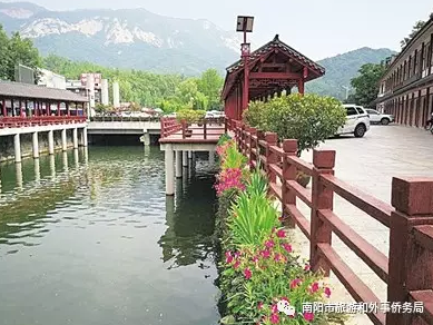 龙潭沟景区提升服务迎宾客
