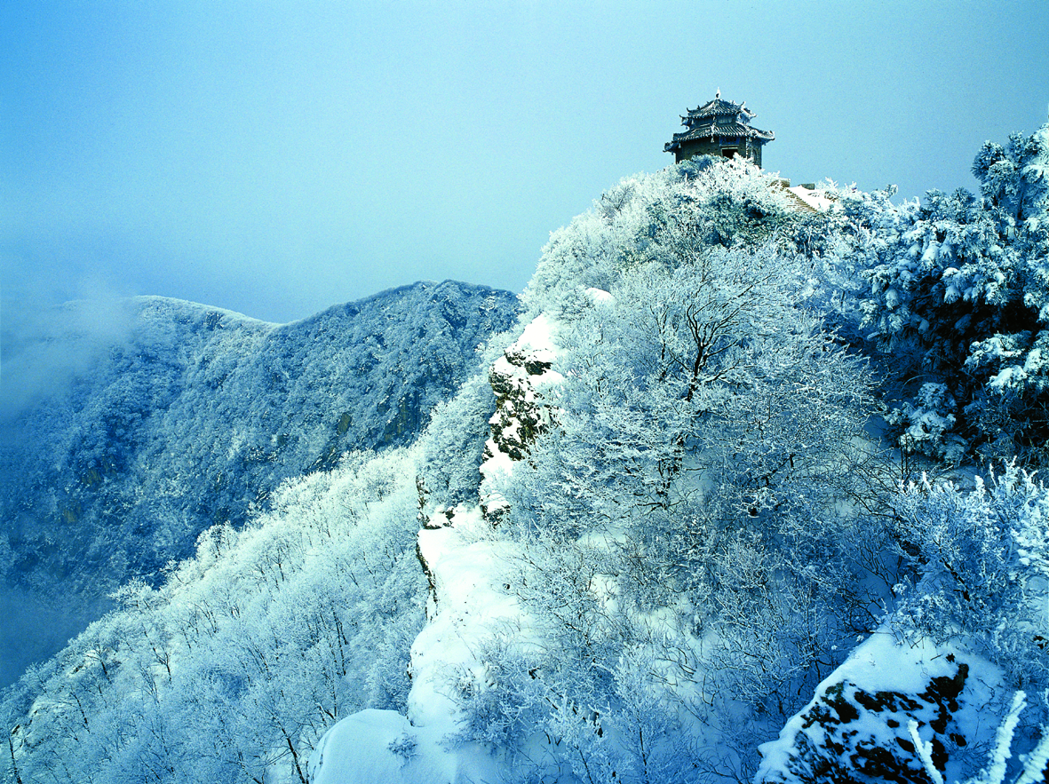 嵩山景区：在冰雪美景里感受别样温情