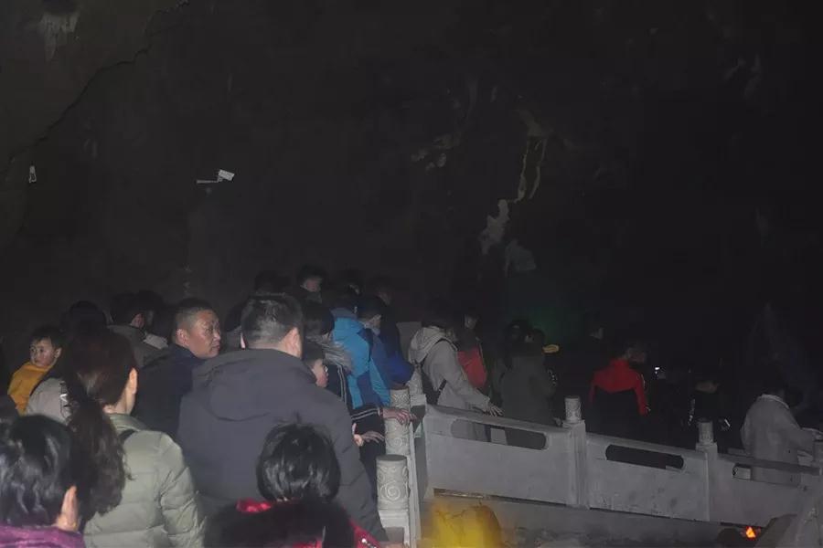 老家过大年,鸡冠洞里精彩嗨不停 老家过大年,鸡冠洞里精彩嗨不停
