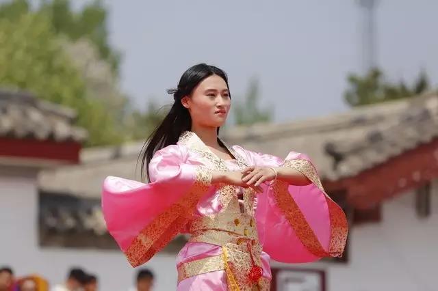 相约女神节 踏青芒砀山