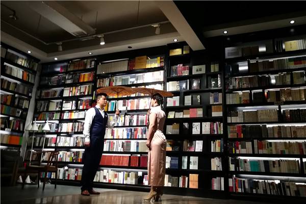 读书日《陈门》迎来八方客 听陈红旭喷精彩故事