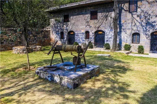 青天河知青村,带您重温激情燃烧的岁月 青天河知青村,带您重温激情燃烧的岁月