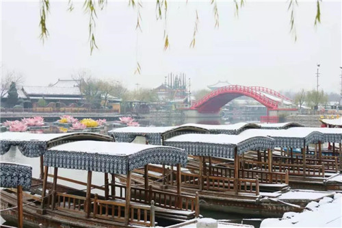 有一种美,是雪后初晴的清明上河园 有一种美,是雪后初晴的清明上河园