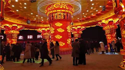 流光溢彩,璀璨绽放,陕州灯会开启倒计时... 流光溢彩,璀璨绽放,陕州灯会开启倒计时...