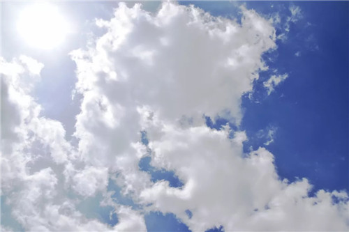 畅游鸡冠洞 开启清凉消夏之旅
