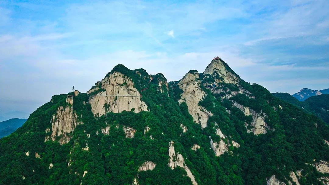 Dou Trave 五朵山，够胆你就来！来五朵山发抖音赢万元豪礼