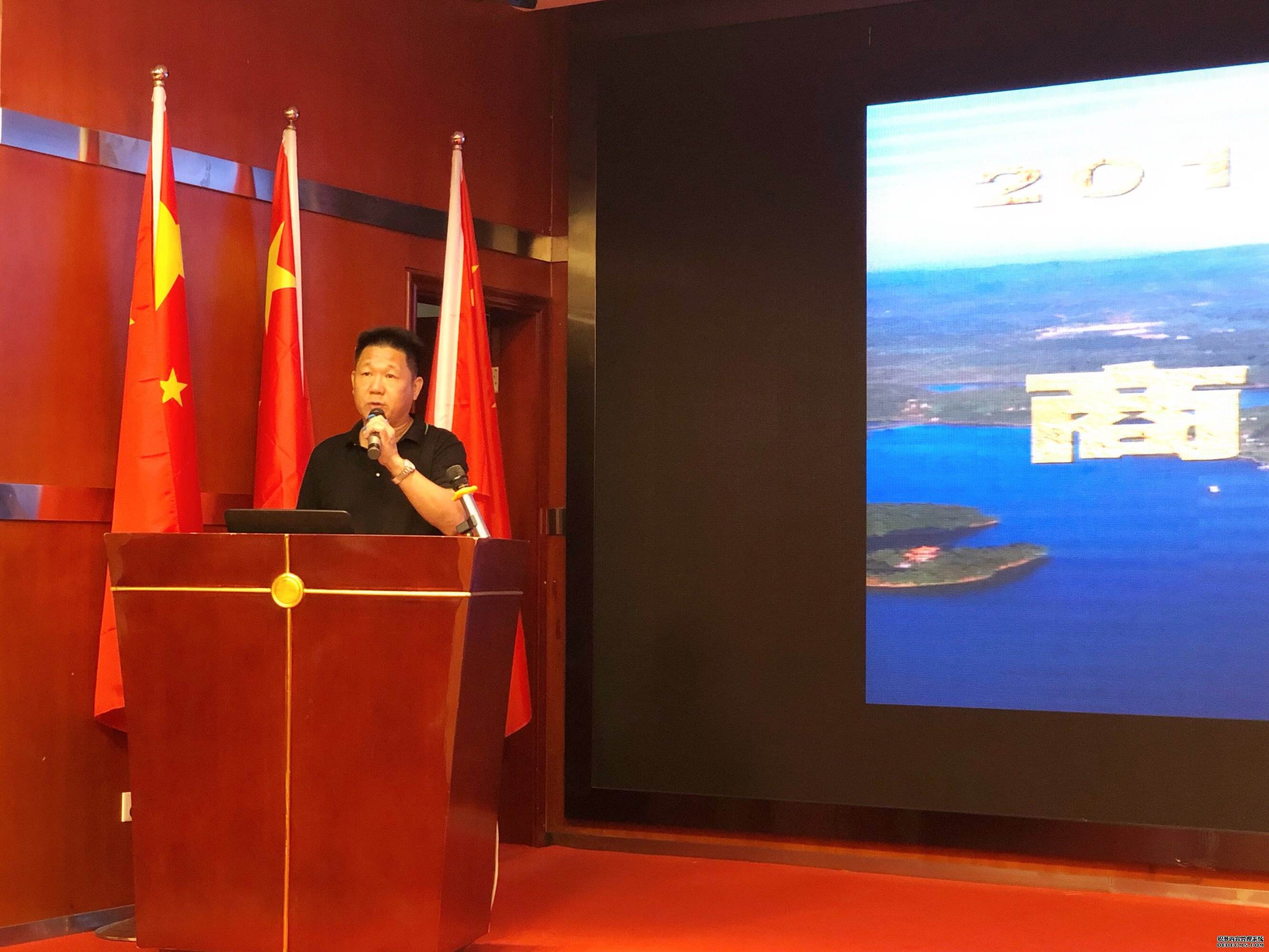 河南省千家旅行商与相关媒体赴商城开展考察踩线活动