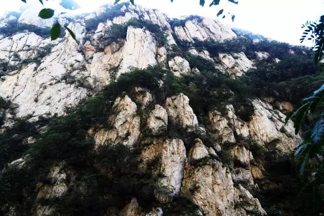 嵩高惟岳，峻极于天，观嵩山之石看地质变化沧海桑田