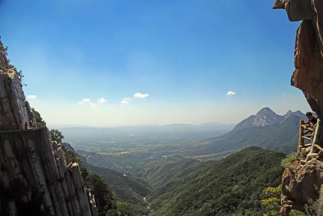 嵩高惟岳，峻极于天，观嵩山之石看地质变化沧海桑田