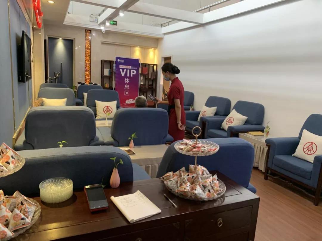 中原旅游服务新名片:河南众信旅游郑州东站VIP休息室正式启用 中原旅游服务新名片:河南众信旅游郑州东站VIP休息室正式启用