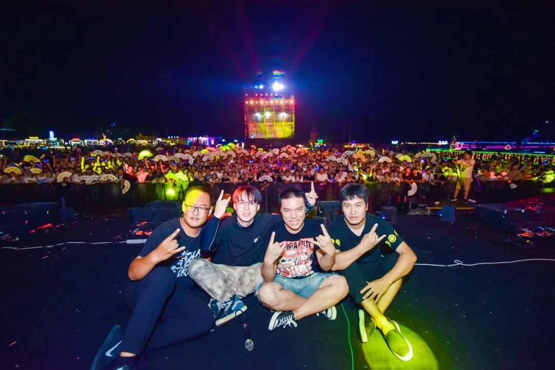 8月15日！云台山电音节跑车之夜劲爆来袭！
