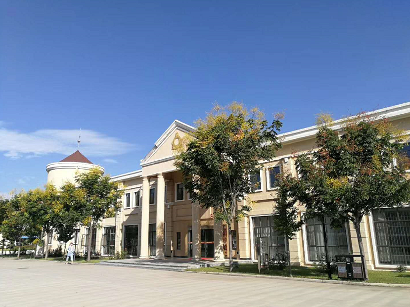 民权酒堡免费对外开放,快来品美酒、赏美景、拍美照吧! 民权酒堡免费对外开放,快来品美酒、赏美景、拍美照吧!