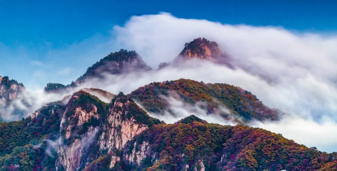 多彩尧山惹人醉 一入此境不思归