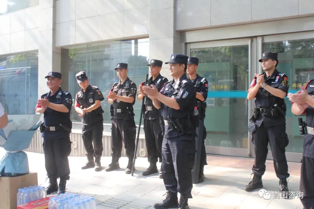 唐河力量，郑在行动——郑州唐河商会慰问在郑抗洪南阳市特警支队一线人员