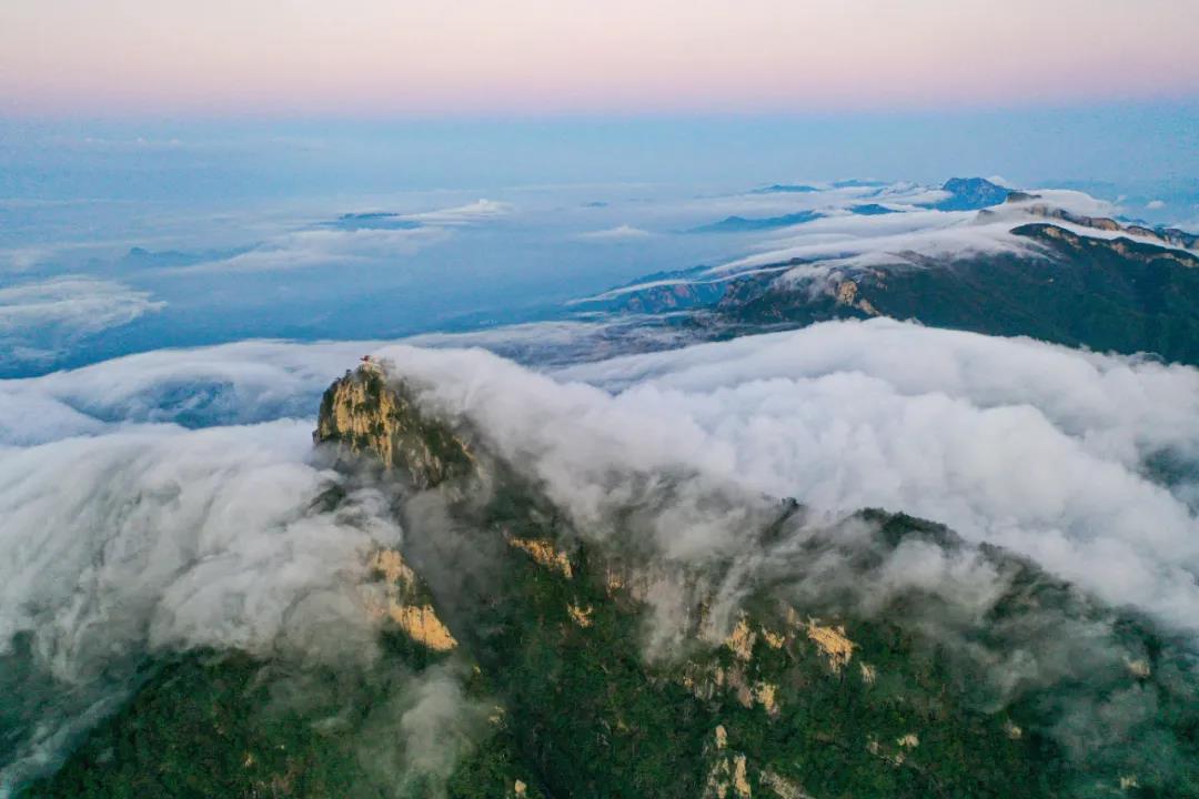 白云山┃云海日出献礼国庆，太震撼了！