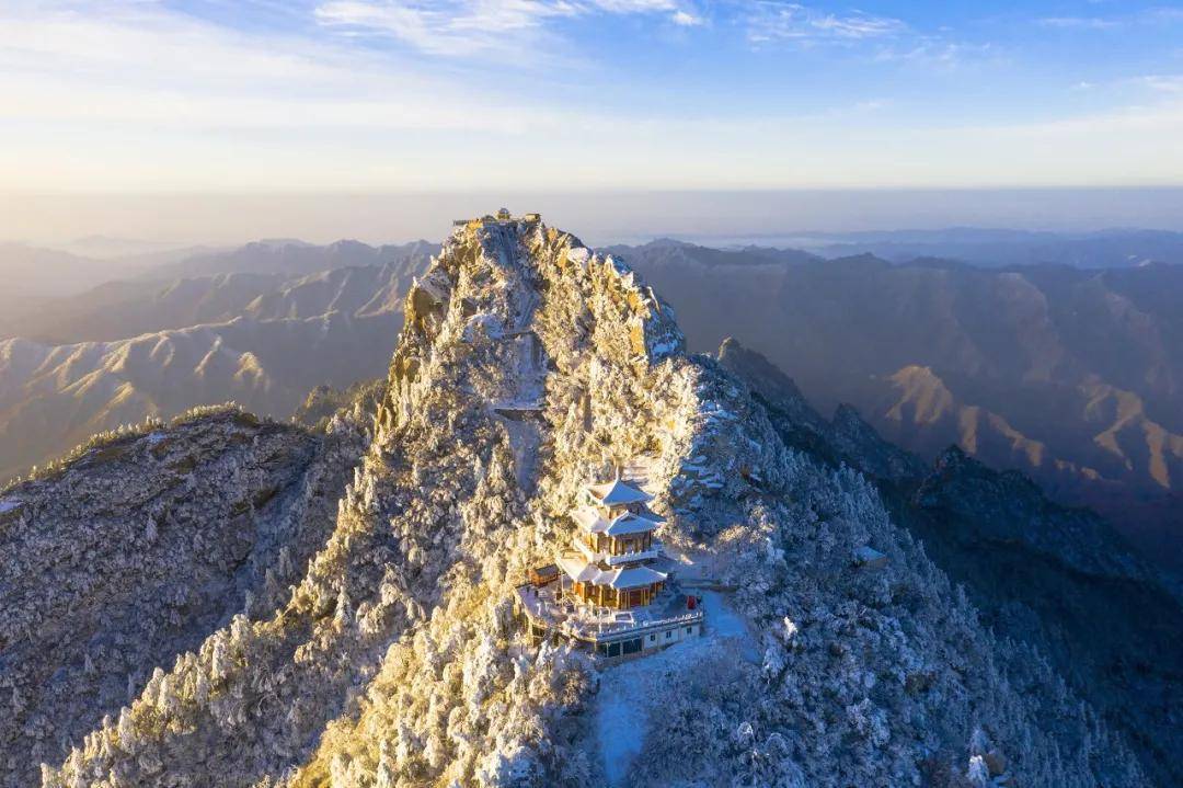 春节首选出游地!不出河南逛耍-10℃的冰雪王国,感受极致冬日美景! 春节首选出游地!不出河南逛耍-10℃的冰雪王国,感受极致冬日美景!