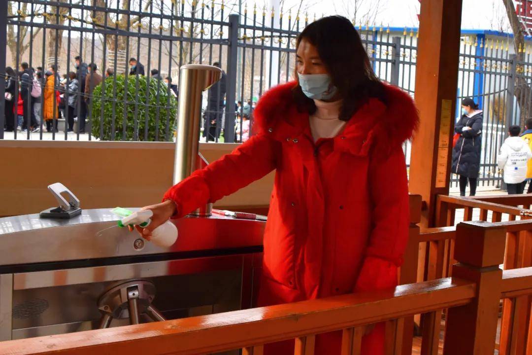 大年初一 鸡冠洞民俗活动精彩纷呈，年味浓！