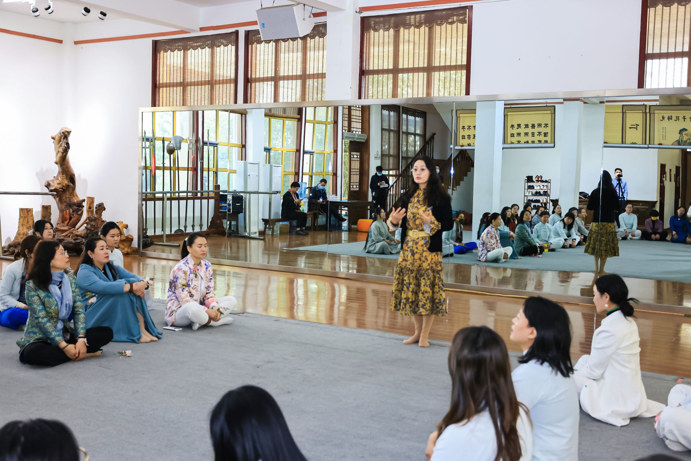 3月8日，她们在《禅宗少林·音乐大典·照见山居》体验了做“女神”的感觉