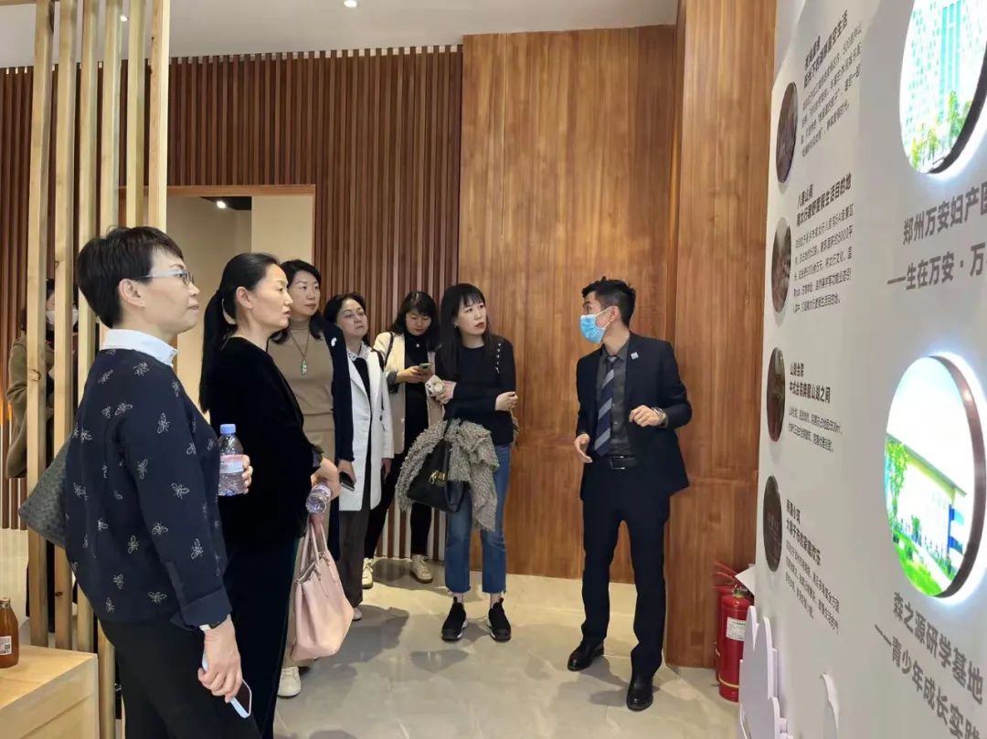 行走河南·行业女性展风采活动走进忆江南旅游度假区 行走河南·行业女性展风采活动走进忆江南旅游度假区