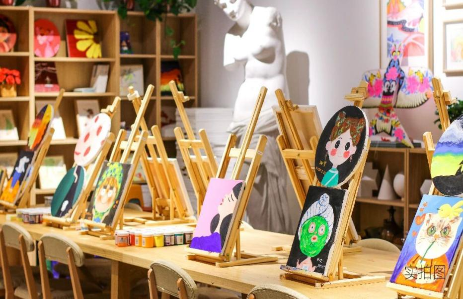 行走河南·行业女性展风采活动走进忆江南旅游度假区 行走河南·行业女性展风采活动走进忆江南旅游度假区