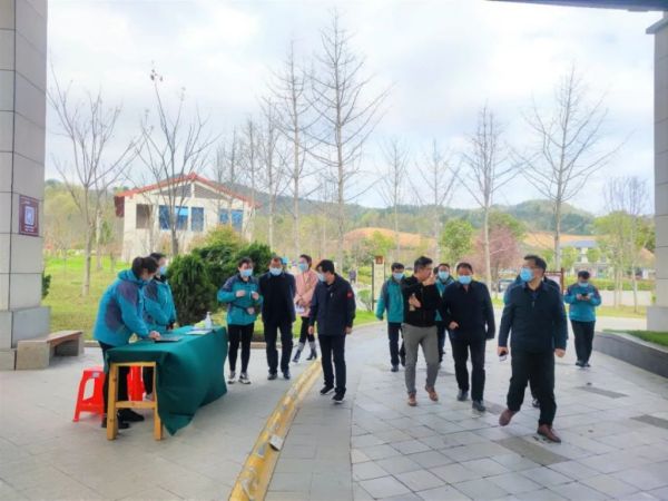 信阳市督导组莅临鸡公山景区督导5A创建工作