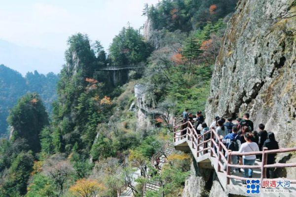 烏云遮不住太陽的升起　疫情擋不住老君山春天的來臨