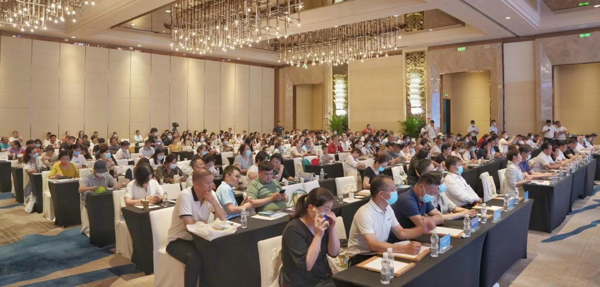 “畅享高铁·乐游宜昌”郑万高铁沿线文旅推介活动走进郑州