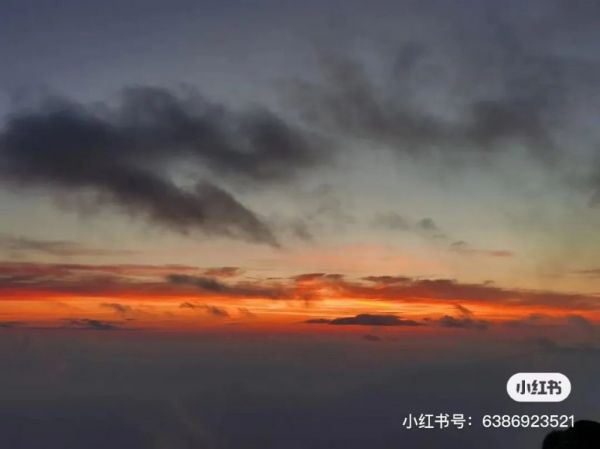 游客照系列NO.4 | 盛夏，来老君山就应该这么拍照！