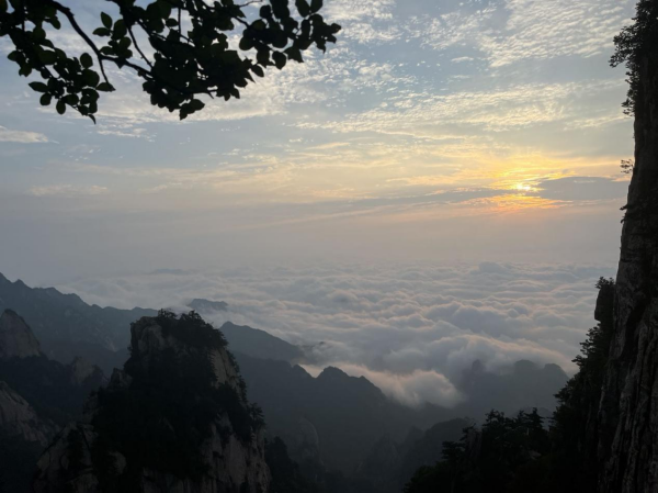 吉利激行——金牌导游晨游尧山，助力河南文旅发