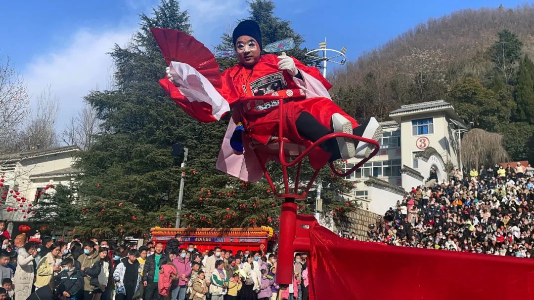 春满中原 老家过年 | 大年初一，栾川鸡冠洞迎来开门红